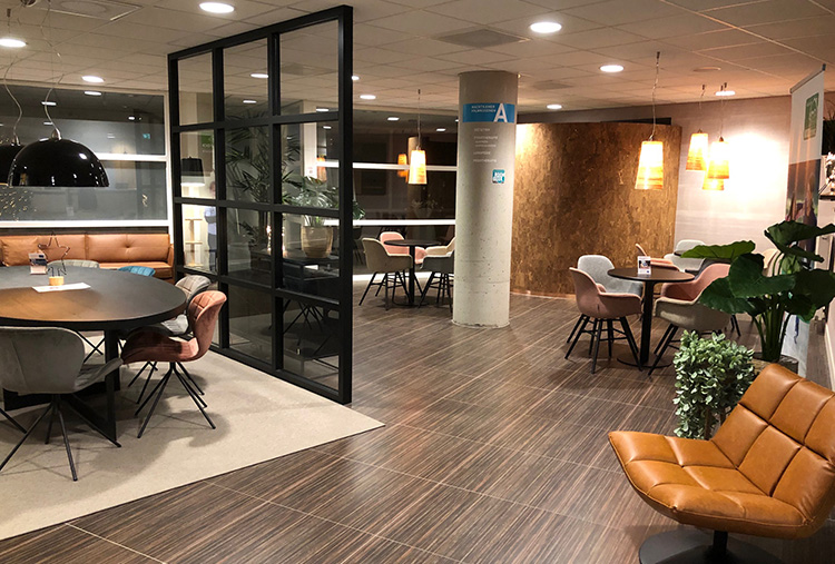 Wachtkamer fysiotherapie FITclinic Roombeek